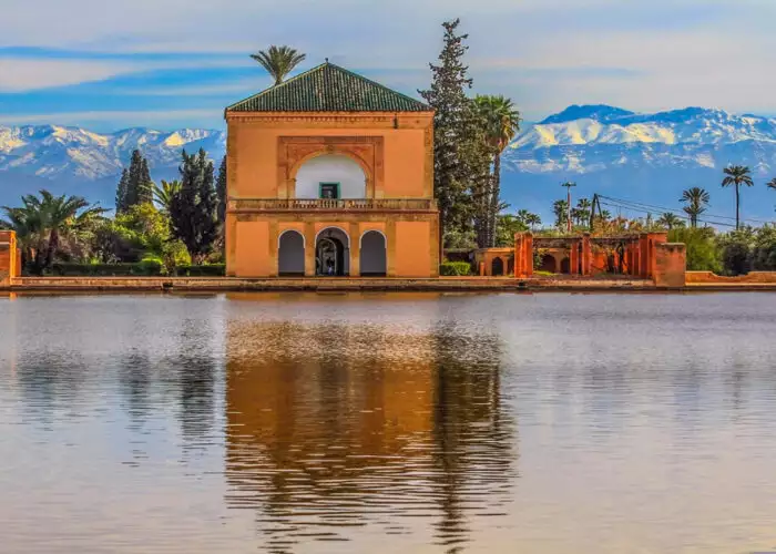 Jardín de la Menara durante el tour de 5 días por el desierto de Marrakech a Fez