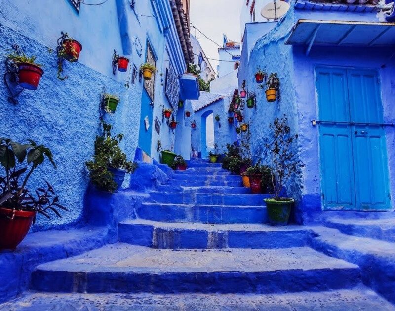 Blue street in Chefchaouen during our 2-day tour from Fes.