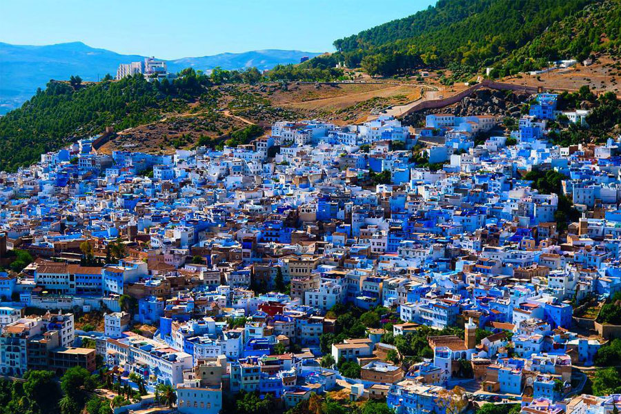 Chefchaouen, a site to visit if you hire a driver and a car in Morocco