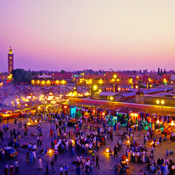 Plaza Jamaa El Fna al atardecer.