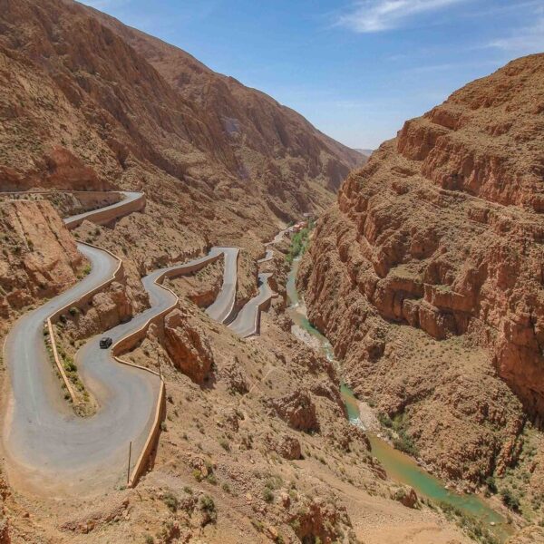 The curves of Dades gorges in Morocco with our 7-day Agadir Trip.