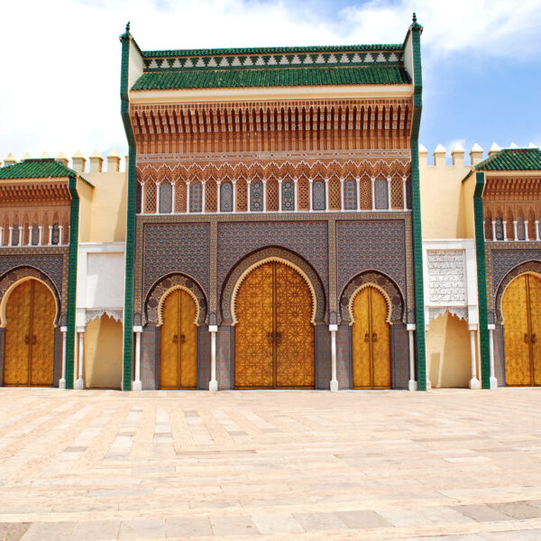 Entrada principal del palacio real de Fez.