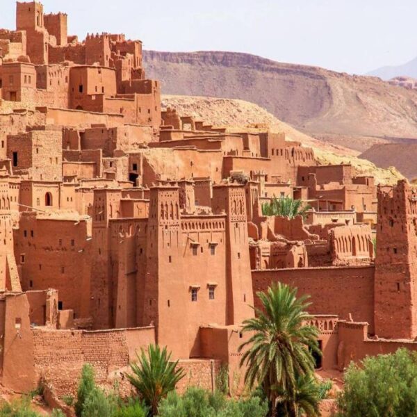 La Kasbah di Ait Benhaddou in Marocco durante il tour di 17 giorni.